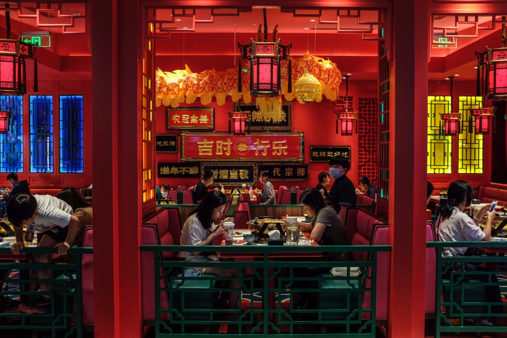 Consumer confidence in China continued to improve in August, as evidenced by increased spending on cars and eating out. Photo: EPA-EFE