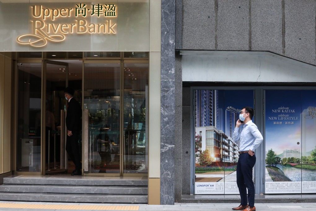 Mainland developers Longfor Group and KWG managed to sell just one flat at the Upper River Bank in East Kowloon, on Thursday. Photo: Jonathan Wong