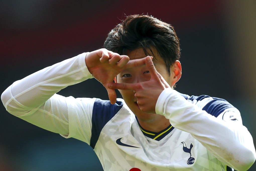 Son Heung-min of Tottenham Hotspur celebrates after scoring his second goal in the English Premier League match against Southampton. Photo: EPA