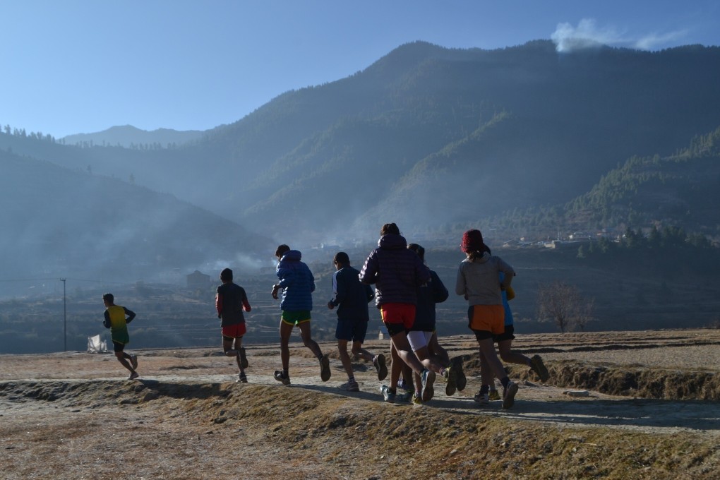 The Karnali Sports Club provided humanitarian aid when thousands of returning workers became stranded on the Nepal-Indian border. Photo: Karnali Sports Club