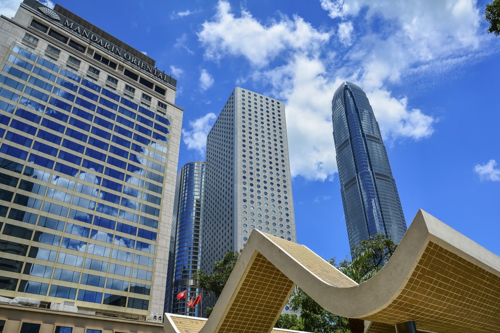 The Mandarin Oriental Hong Kong hotel, now 57 years old, could be chasing a younger crowd by converting its top floor into an ‘eccentric Japanese isakaya’, but it’s an odd fit for a five-star establishment, says Hong Kong-based Japanese food writer and author Miyako Kai. Photo: Shutterstock