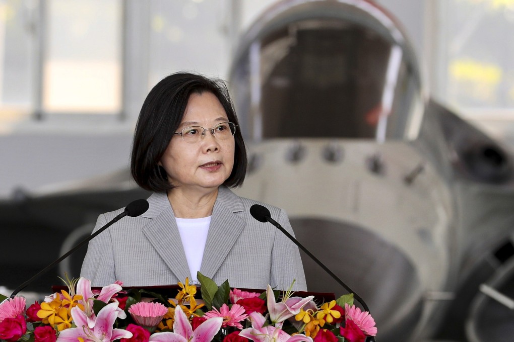President Tsai Ing-wen speaks to air force personnel at a base on one of Taiwan’s outlying islands on Tuesday. Photo: CNA