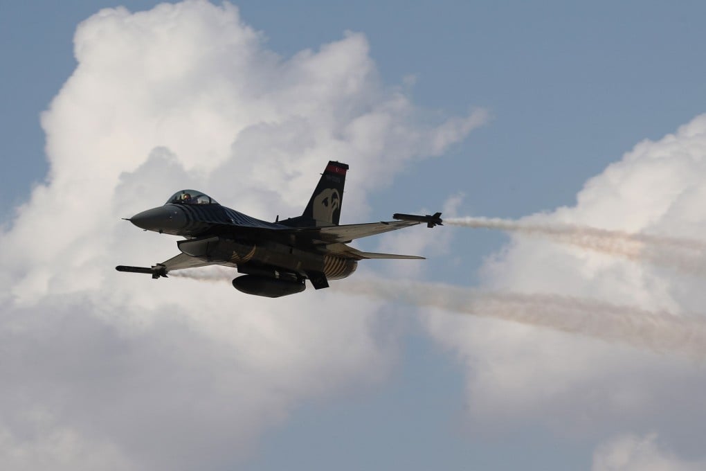 A Turkish F-16 plane is seen during an acrobatic display at the Sivrihisar Airshow on September 13. Ankara has denied claims that it shot down an Armenian warplane. Photo: AFP