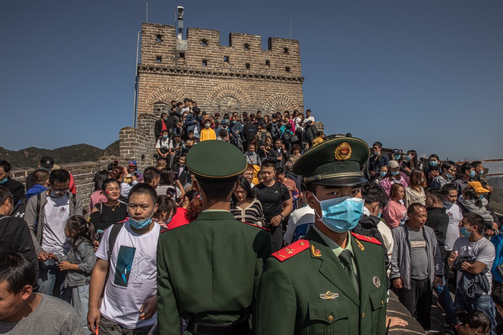 Tourists pictured at the Badaling section of the Great Wall on National Day. Photo: EPA-EFE