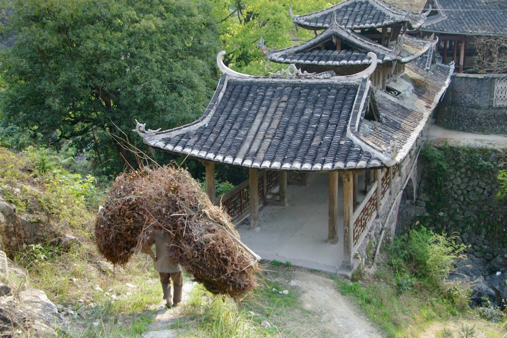 Yuwenqiao, in Zhouling village, Zhejiang province. Photo: Peter Neville-Hadley