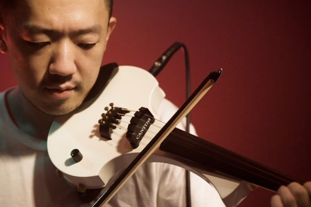 Alex Yiu, aka Alexmalism, who trained as violinist before delving into the world of dance and experimental music, is among the Hong Kong performers in ‘E(ar)-Storm’, a programme curated by Hong Kong violinist and composer Kung Chi-shing on New Vision Arts Festival’s online platform, ReNew Vision.