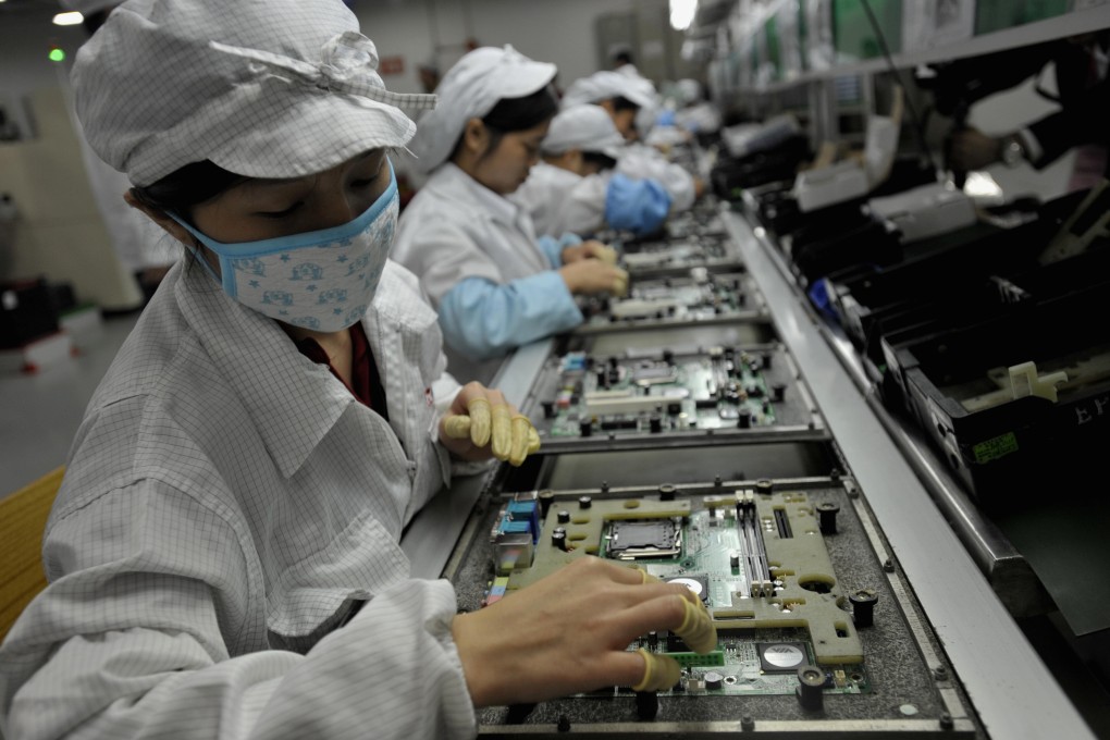 Foxconn, the world’s largest electronics contract manufacturer, has grown increasingly concerned about the rise of little-known Chinese competitor Luxshare, which could eventually capture a significant portion of iPhone manufacturing. Photo: AFP