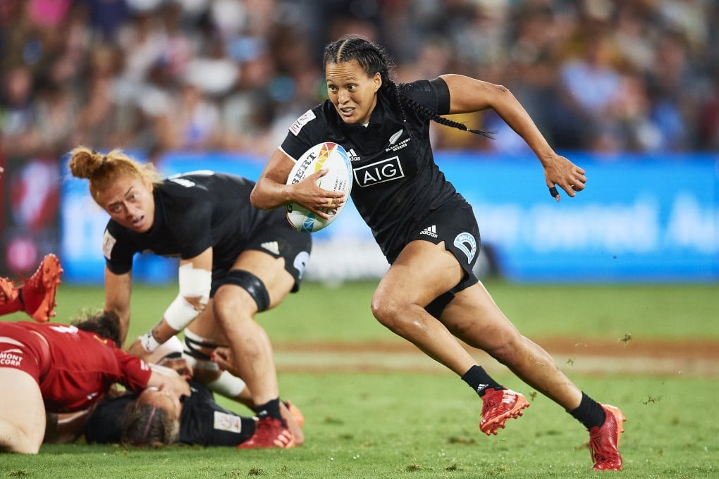 New Zealand’s record-breaking rugby sevens player Tyla Nathan-Wong secures another try at a 2019/20 season World Sevens Series game. Photo: Getty Images