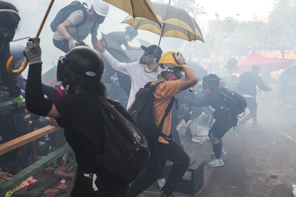 Hong Kong protests: High Court convicts teenagers in PolyU ...