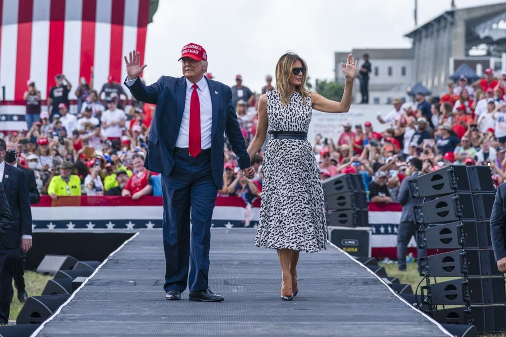 US President Donald Trump and first lady Melania Trump campaign in Tampa, Florida. Photo: AP