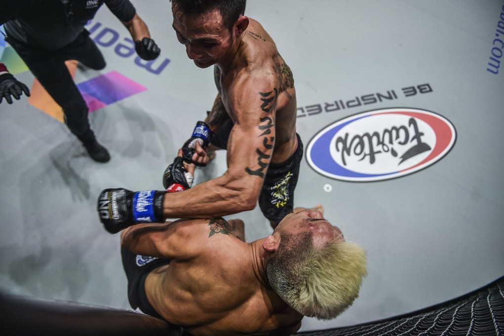 Thanh Le catches Martin Nguyen at Inside the Matrix. Photos: ONE Championship