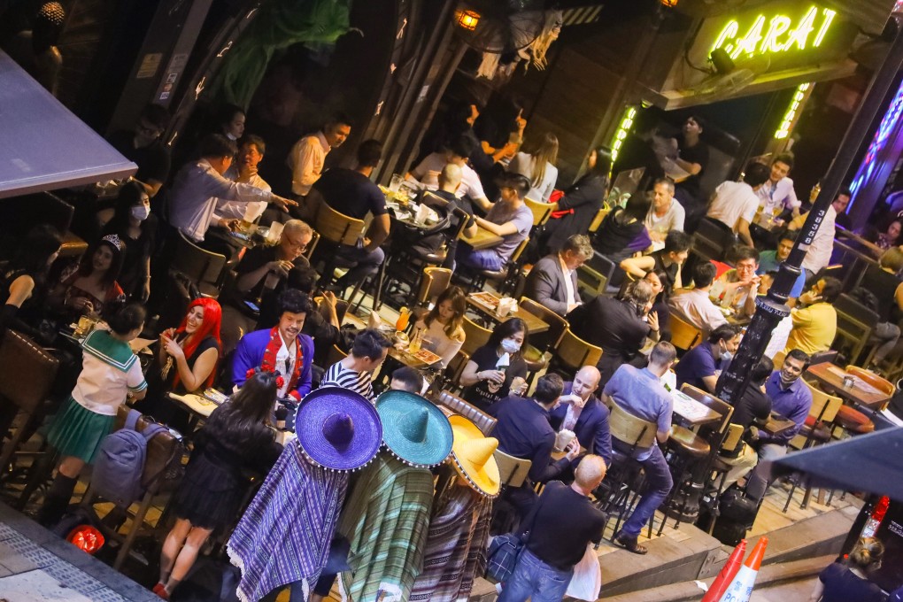 Drinkers can enjoy a night out into the early hours following Friday’s easing of coronavirus rules. Photo: Dickson Lee