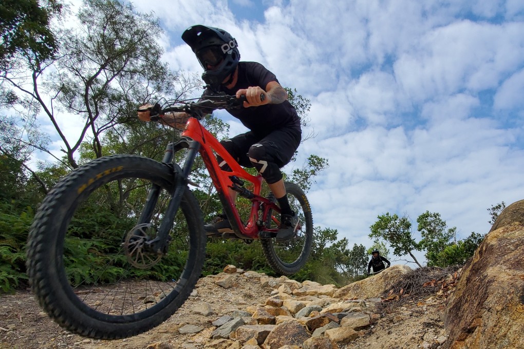 Beginner downhill mountain bike best sale
