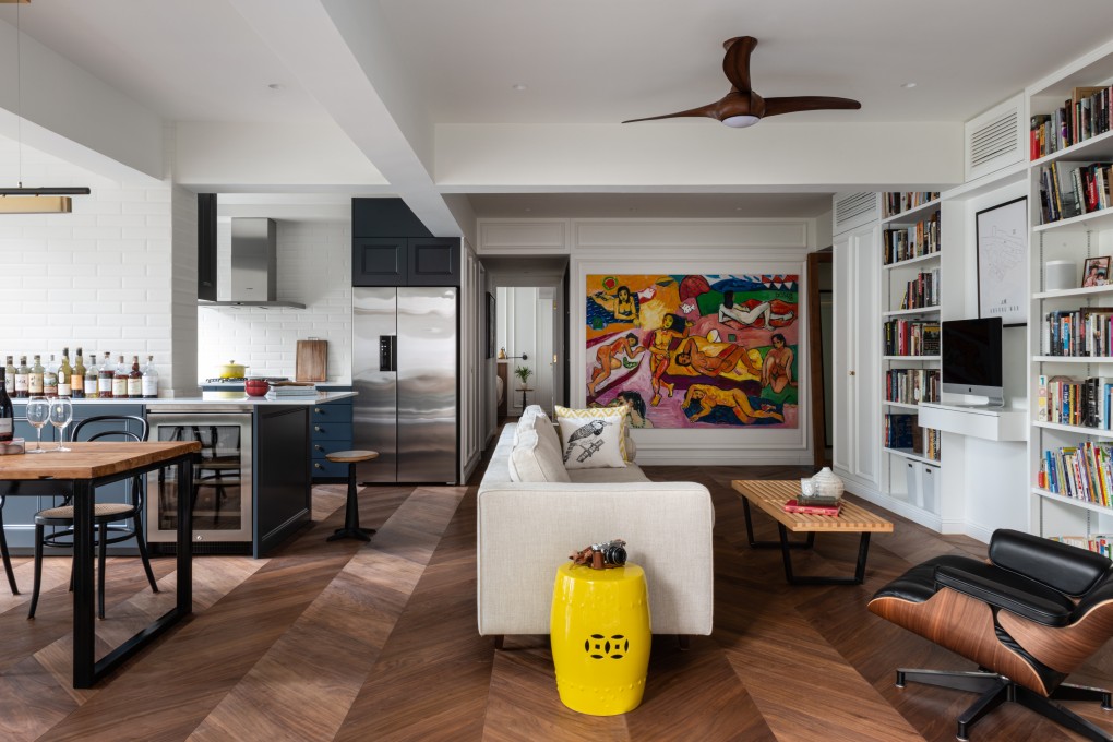 Colonial elements, a neutral palette of creamy whites and greys and plenty of natural light endow this Mid-Levels flat with effortless elegance. Photography: hoo