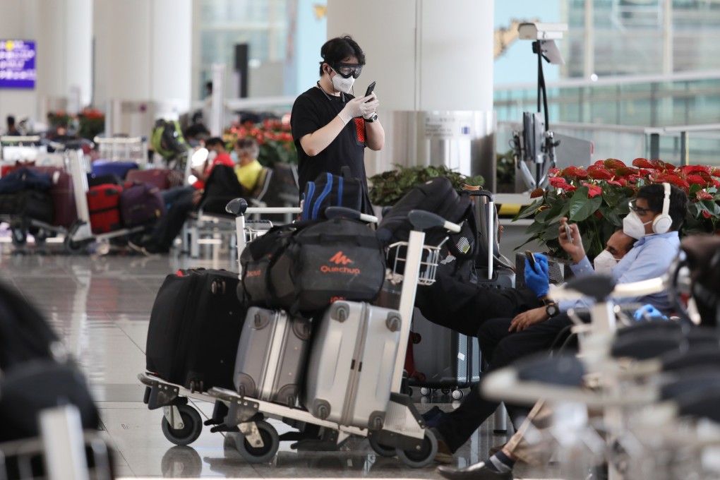 The Hong Kong government has been under pressure to reopen travel. Photo: Nora Tam