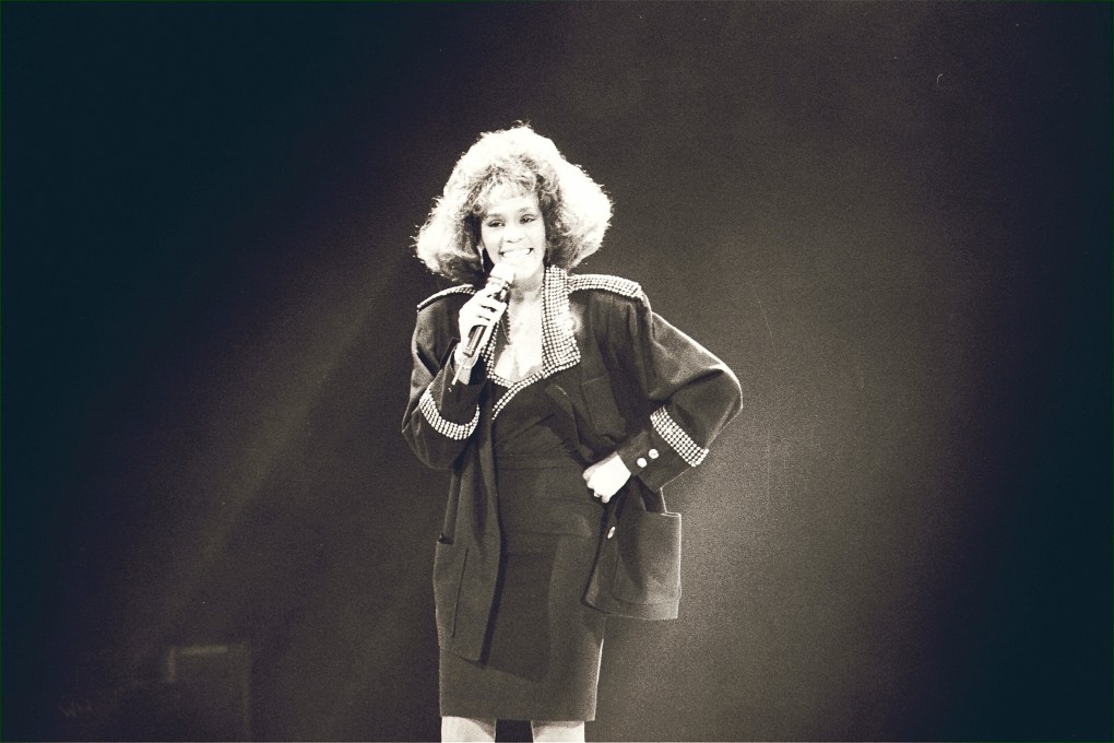 Whitney Houston performs at the first of her three Hong Kong concerts on November 18, 1988. Photo: SCMP