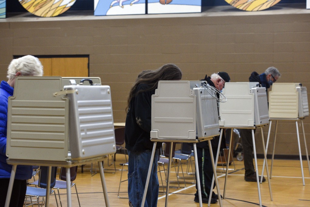 American voters cast their election ballots in South Dakota in the 2020 presidential election, in South Dakota, on November 3. Photo: AP