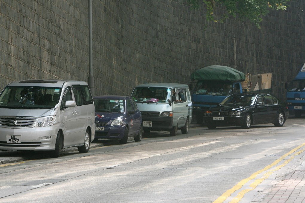 Cars are parked on Ice House Street in Central in 2007. The street continues to face traffic chaos due to illegal parking even today. Photo: Dustin Shum
