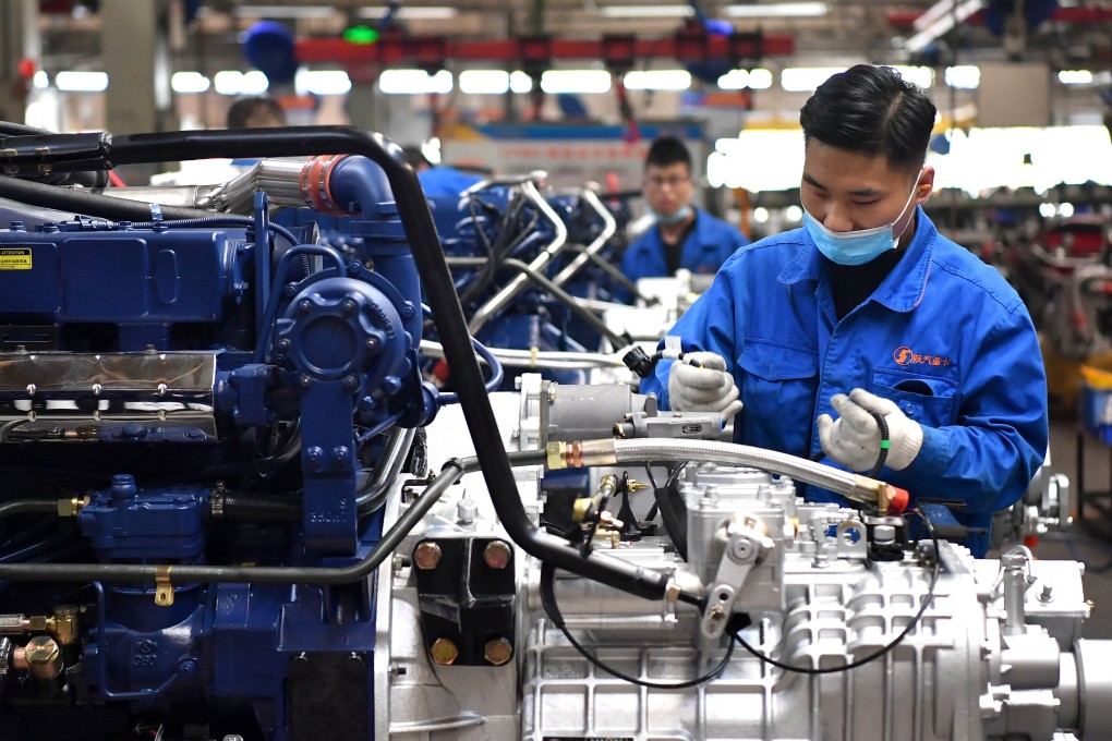 China created 10.09 million urban jobs between January and October, the National Bureau of Statistics (NBS) says. Photo: Xinhua