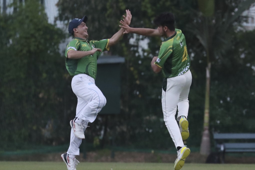 Pakistan’s Miah Himel (left) and Mohammad Waheed celebrate during the final against India. Photo: Edmond So