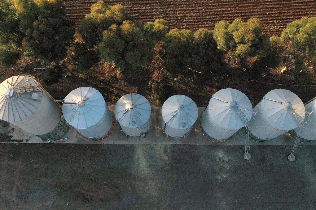 Australia typically accounts for up to 40 per cent of the world’s malting barley trade, used in beer production, and 20 per cent of feed barley. Well over half its total exports, around 6 million tonnes in a good year, go to China, the world’s biggest beer maker. Photo: Bloomberg