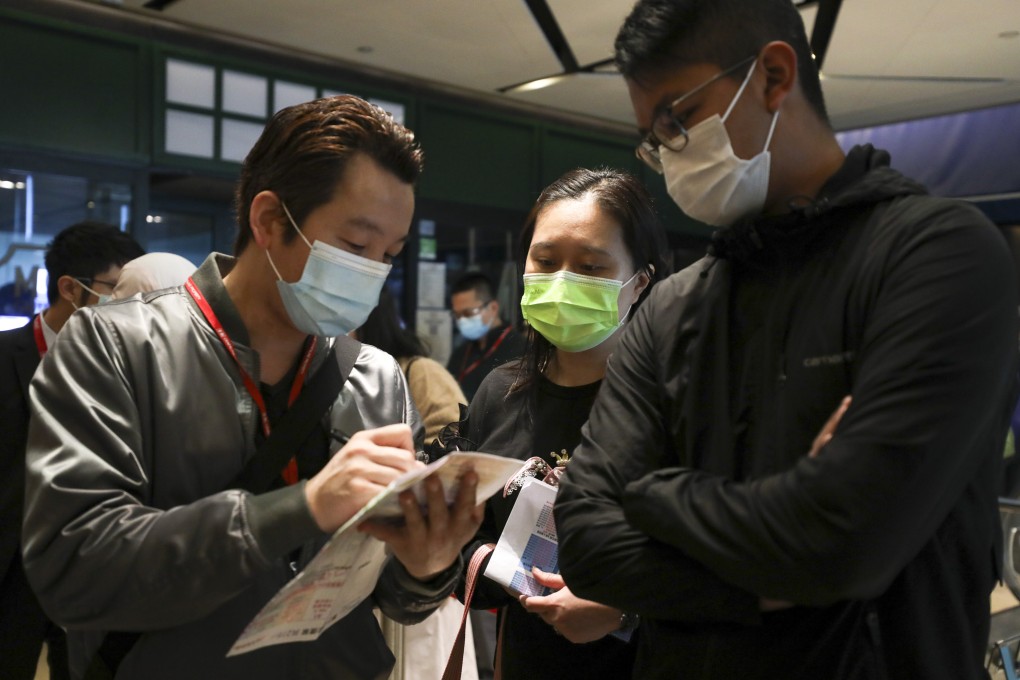 Home buyers line up for 279 units at Montego Bay built by Minmetal Land on 28 November 2020. Photo: Xiaomei Chen