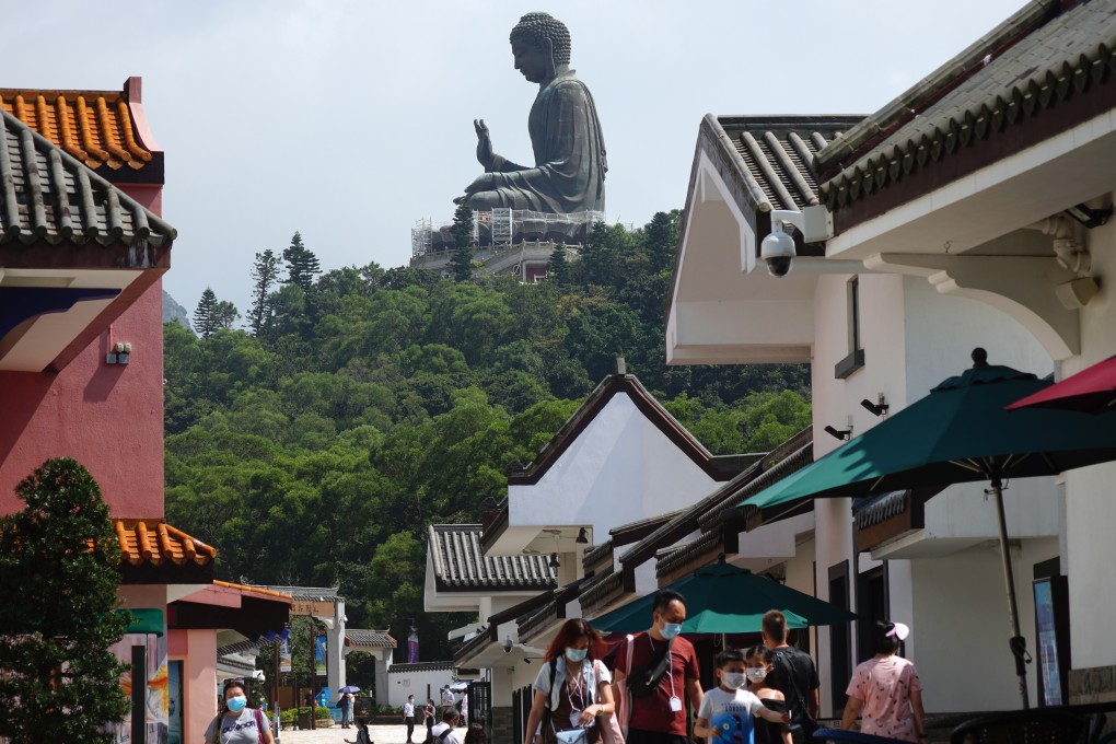 A lack of Chinese tourists visiting Hong Kong has hit sales of insurance policies. Photo: Sam Tsang
