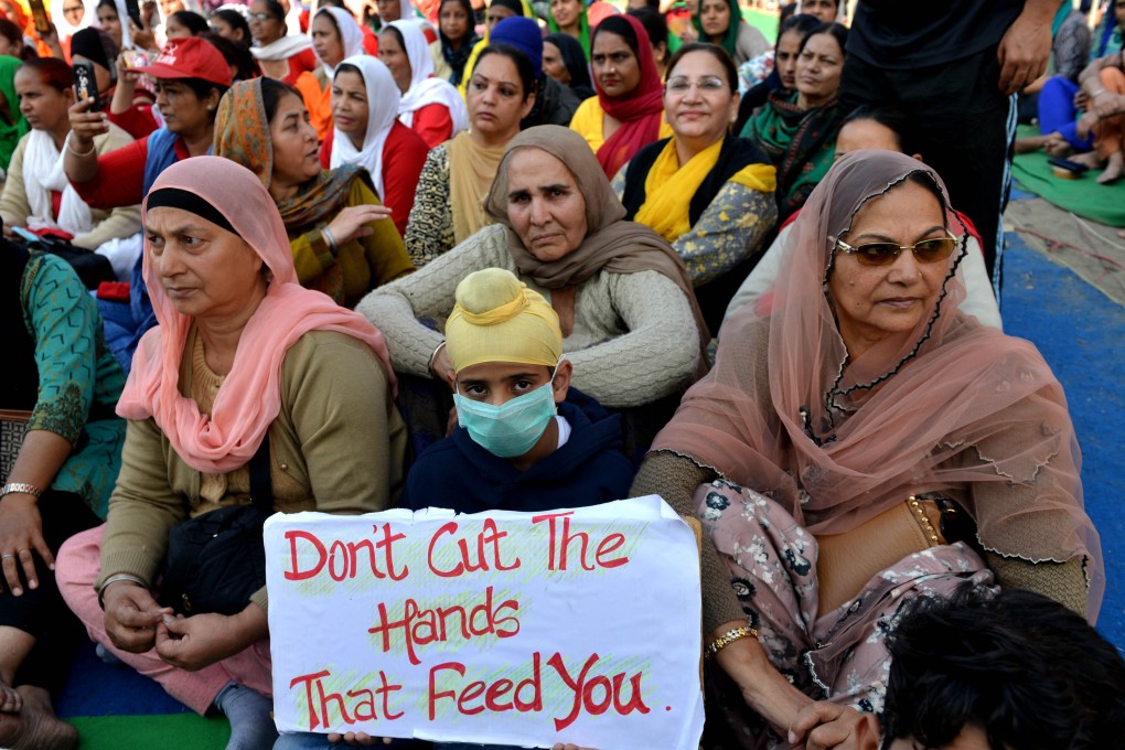 Farmers take part in a protest in New Delhi on December 9, 2020. Photo: Xinhua