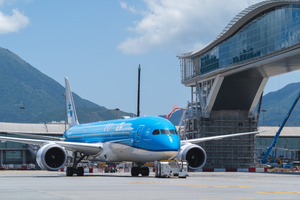 A recent two-week ban on KLM flights into Hong Kong came after officials quietly implemented new rules on imported coronavirus cases. Photo: Shutterstock