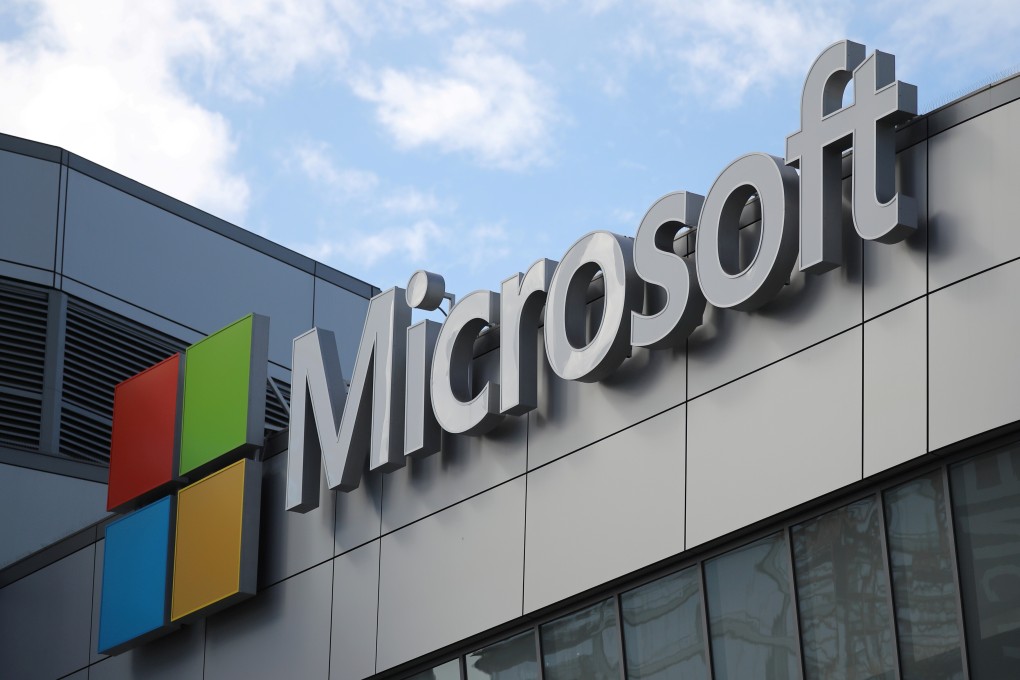 A Microsoft logo is seen in Los Angeles, California U.S. November 7, 2017. Photo: Reuters