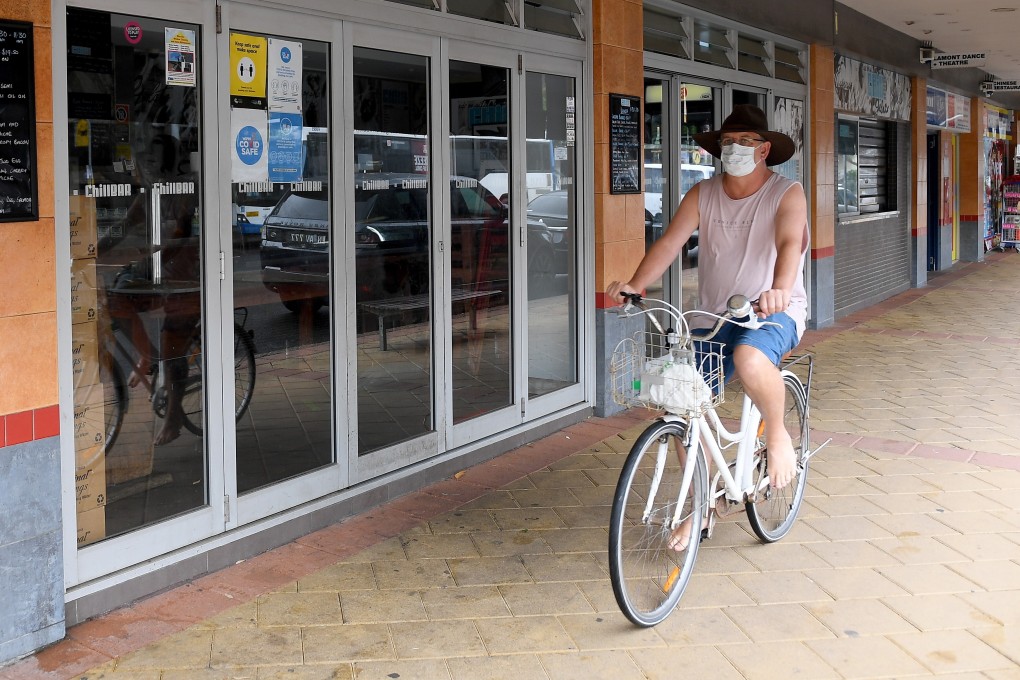 A usually busy shopping area in Avalon, Sydney, is shut as Covid-19 cases spike in the area. Photo: EPA-EFE