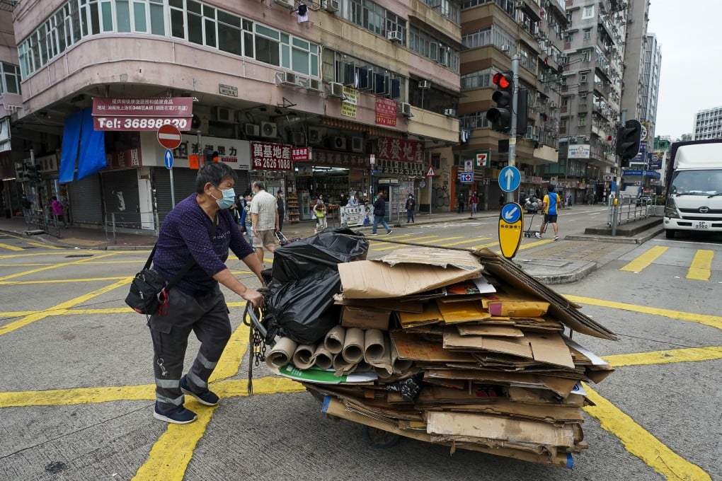 Hong Kong recorded a surge in the number of people living under the poverty line. Photo: Felix Wong