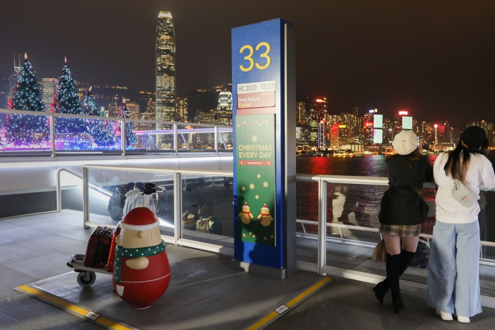 Christmas decorations seen in Tsim Sha Tsui. Photo: Martin Chan