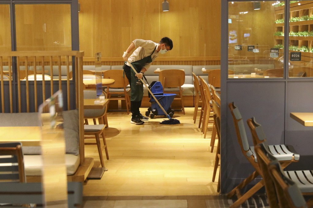 Between September and November, the unemployment rate for the food and drink sector stood at 13.1 per cent. Photo: Dickson Lee