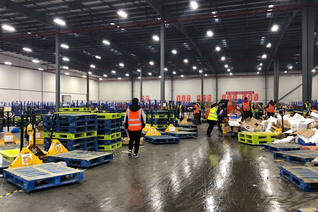 The Chengxin warehouse for community group buying platform Chengxin Youxuan, owned by Didi Chuxing, in Nanchang, Jiangxi province. Photo: SCMP/ Orange Wang