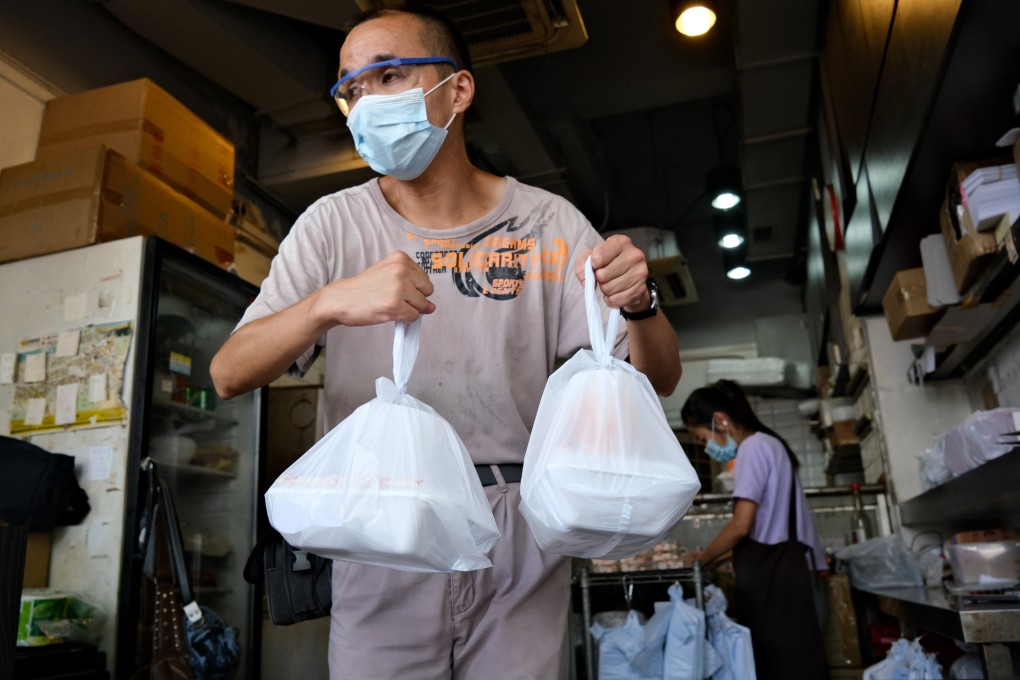 As long as we all make an effort, it is not impossible to give up excessive packaging without sacrificing the convenience of takeaways. Photo: AFP