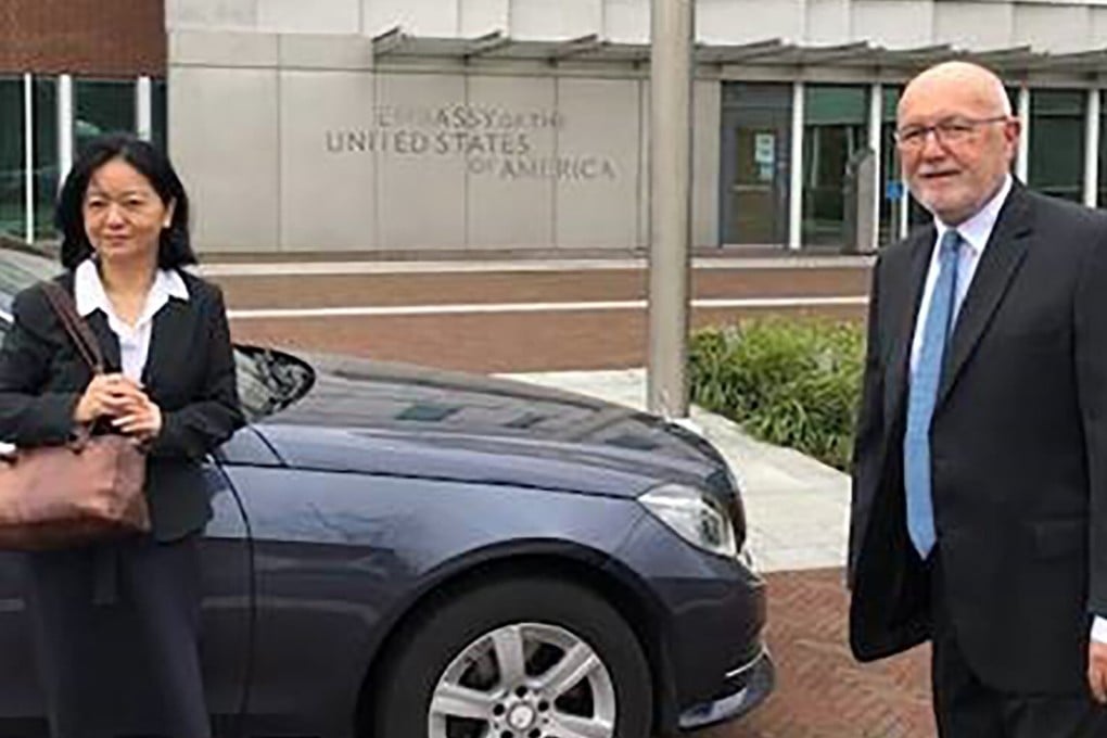 Taiwan representative Chen Hsing-hsing arrives at the US embassy in the Netherlands, where she is greeted by ambassador Pete Hoekstra. Photo: Handout