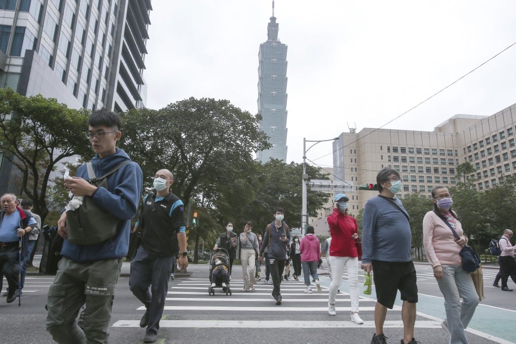 A total of 792,401 foreigners had obtained Taiwan residency permits as of November last year, despite global travel restrictions, National Immigration Administration data showed. The figure was up from 785,341 for the whole of 2019 and 758,583 in 2018. Photo: AP