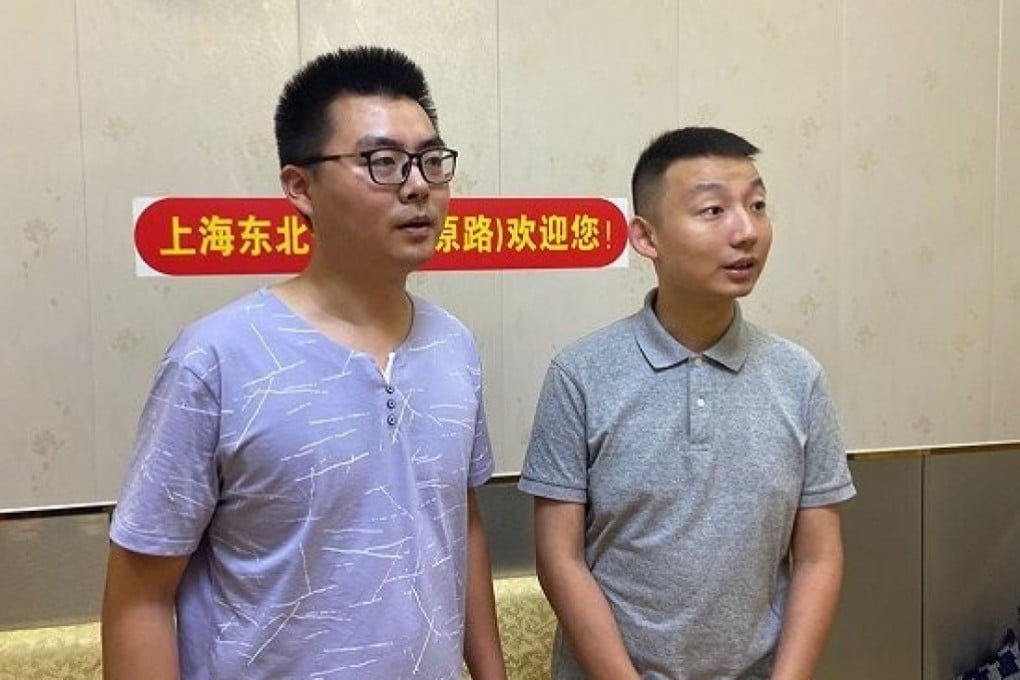 Switched at birth, advanced liver cancer patient Yao Ce (right) and Guo Wei celebrate their birthday in Shanghai in June 2020. Photo: Jiemian.com