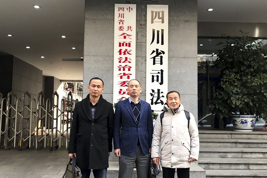 Lu Siwei (centre) after the judicial hearing in Chengdu on Wednesday morning. Photo: SCMP