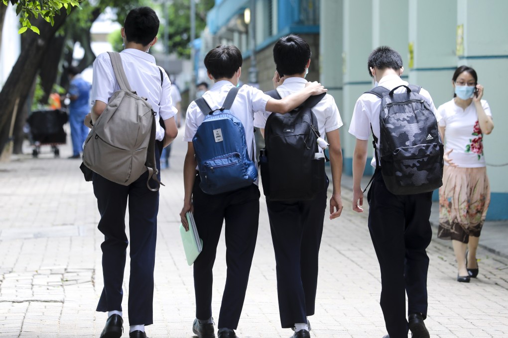 An overwhelming 87 per cent of young Hongkongers surveyed said they had no confidence in the city’s government. Photo: Dickson Lee
