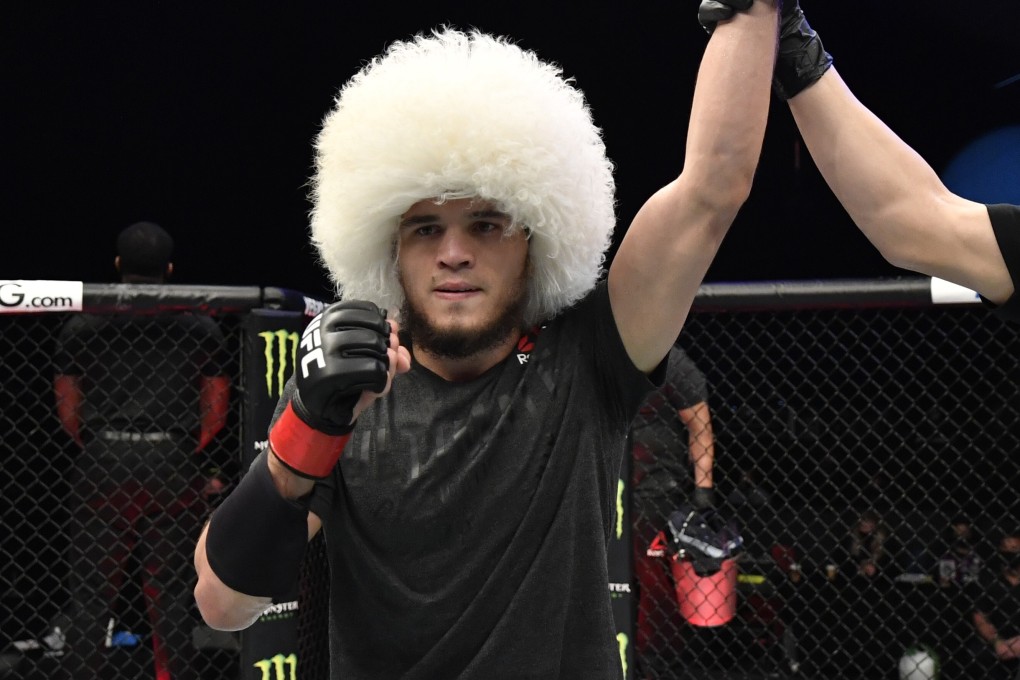 Umar Nurmagomedov celebrates after his victory over Sergey Morozov in a bantamweight boug during the UFC Fight Night event at Etihad Arena on UFC Fight Island on January 20, 2021 in Abu Dhabi. Photos: Jeff Bottari/Zuffa LLC
