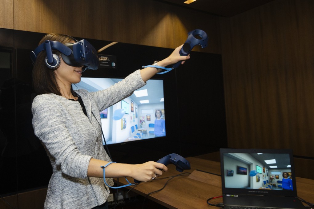 VR technology is being trialled to help people overcome social situations by simulating everyday events like shopping, as shown in this image. Photo: The Chinese University of Hong Kong