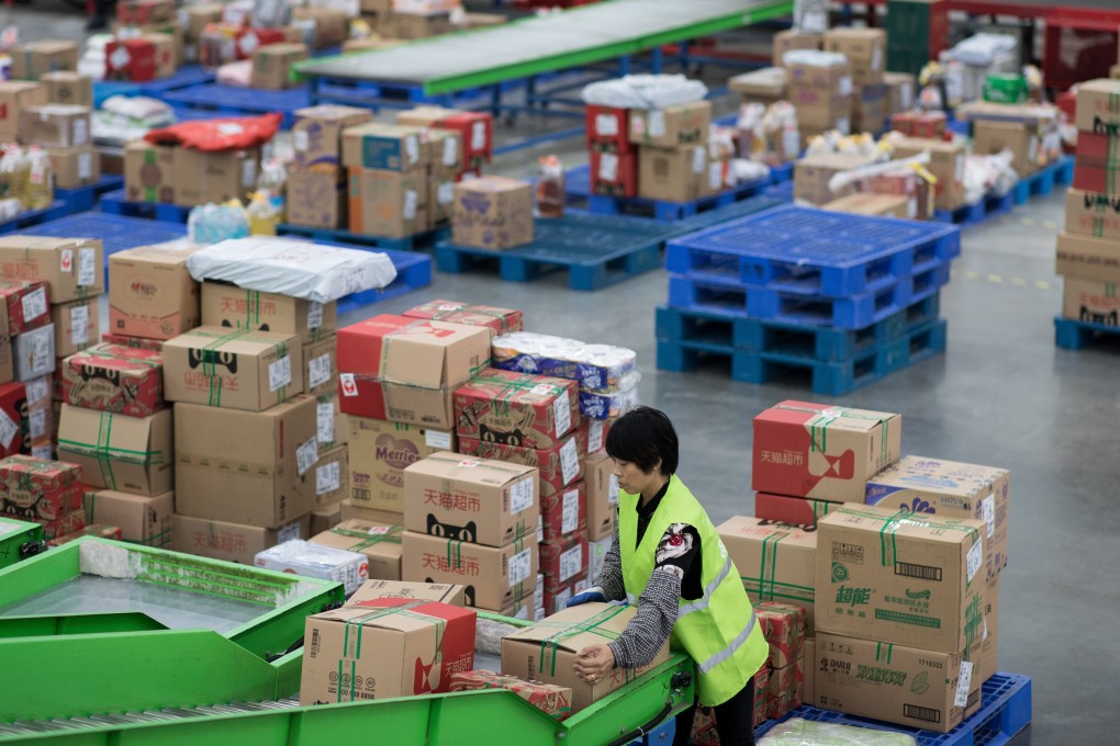 China’s official non-manufacturing purchasing managers’ index fell to 52.4 in January from 55.7 in December. Photo: EPA-EFE