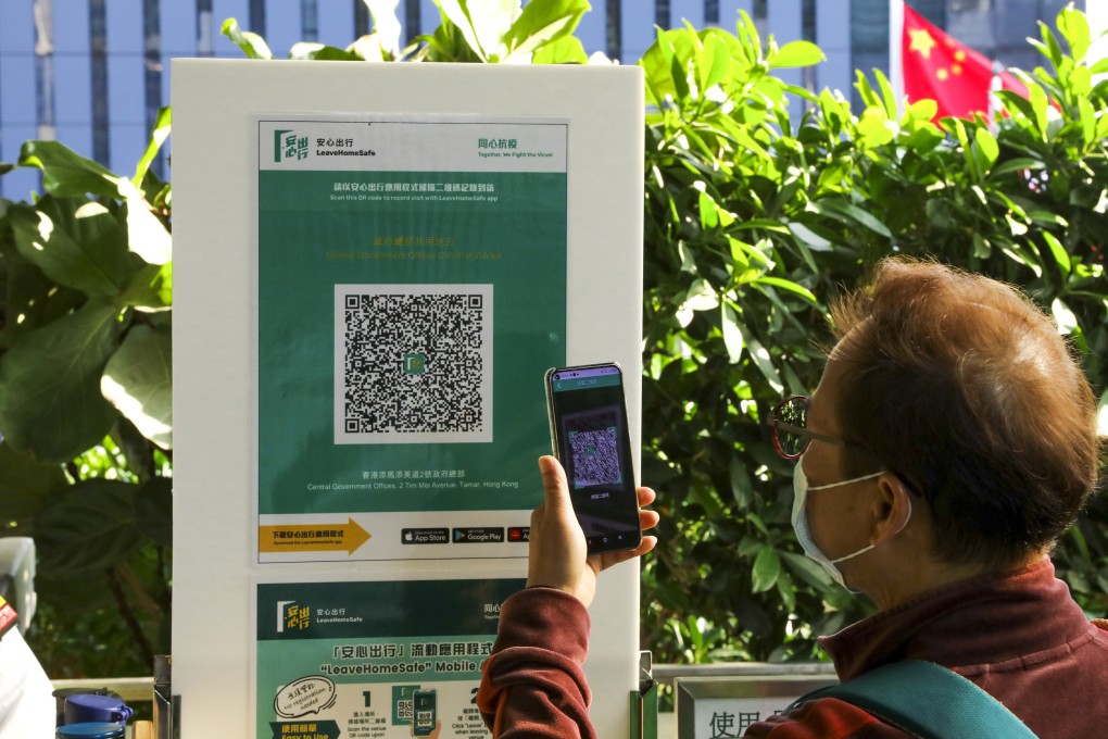 Hongkongers have raised privacy concerns over using the “Leave Home Safe” app. Photo: Sam Tsang