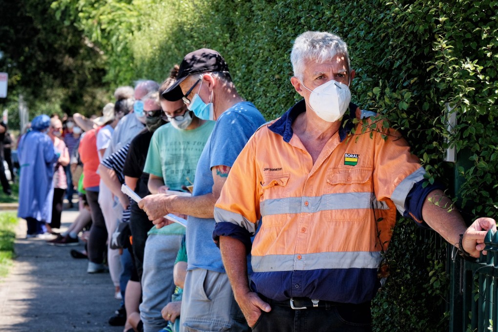 People line up to be tested for Covid-19 in Melbourne, Australia. Photo: EPA-EFE