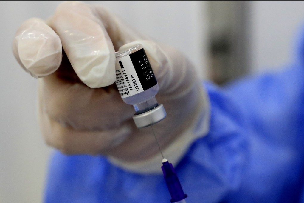 A nurse prepares a syringe of the Pfizer-BioNTech COVID-19 vaccine during a nationwide vaccination campaign, at the Saint George Hospital, in Beirut, Lebanon. Photo: AP