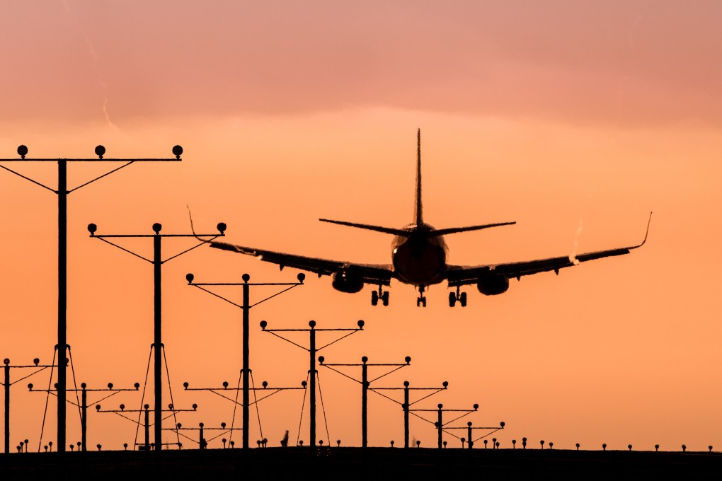 The outgoing chief of a major aviation industry association has called for more ambitious targets for cutting carbon emissions. Photo: Shutterstock