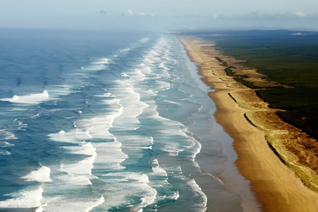 Waves are seen at Ninety Mile Beach in New Zealand. Several powerful earthquakes have struck off the east coast of New Zealand's North Island, shaking residents as far away as Auckland, Wellington and Christchurch. Photo: DPA