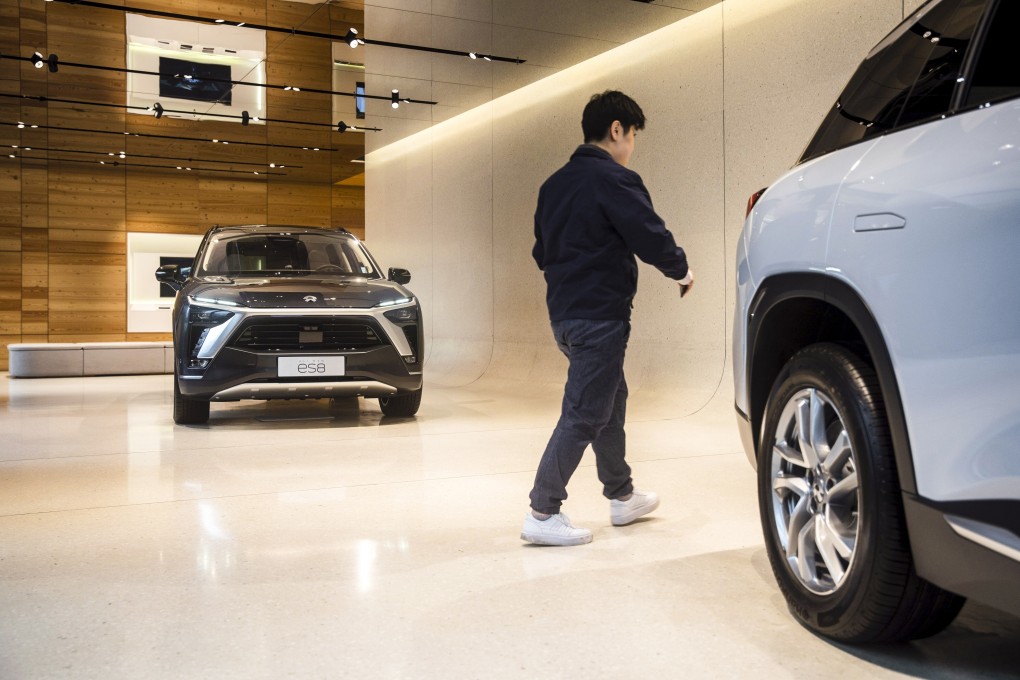 An ES8 electric sport utility vehicle (SUV) at the NIO’s dealership in Shanghai, China, on March 1, 2021. Photo: Bloomberg